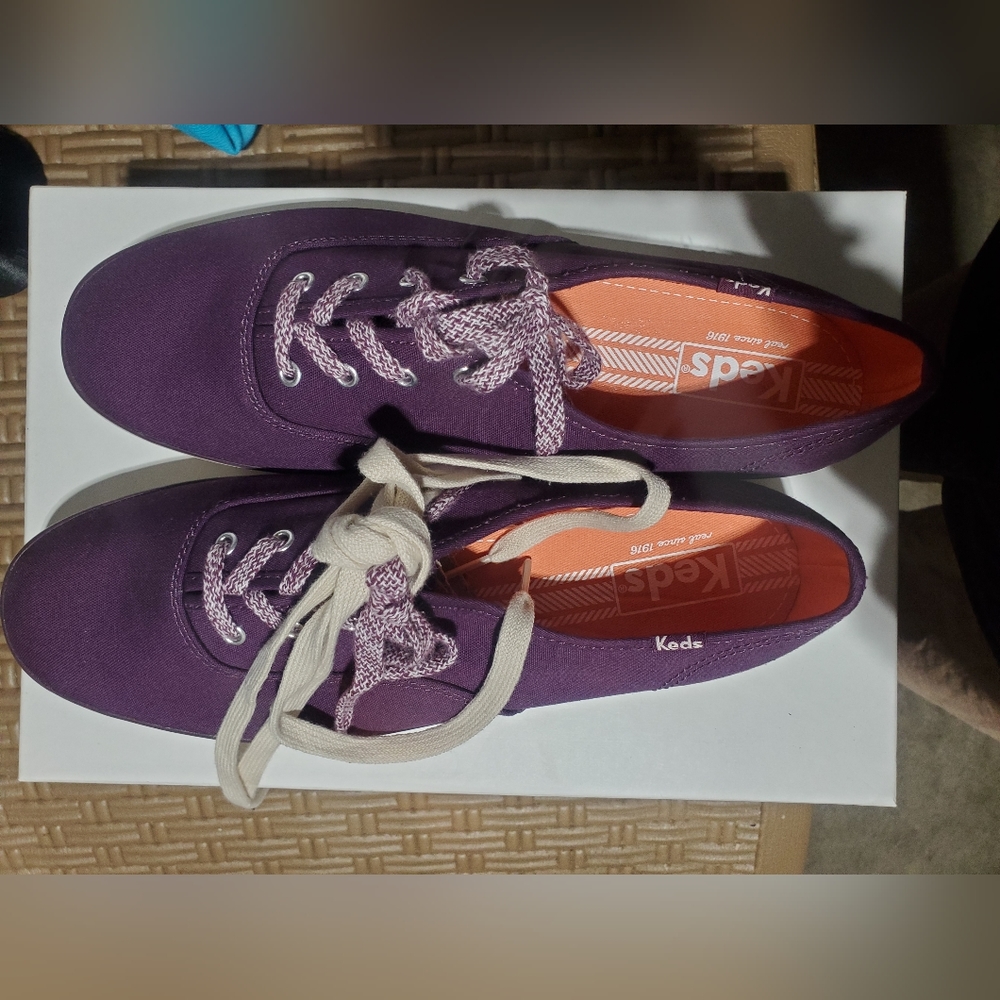 Keds 9.5 women's plum purple